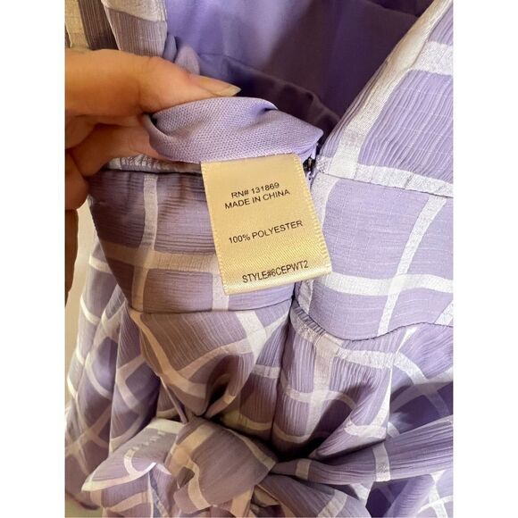 Allison & Kelly V-Neck Tie Waist Faux-Wrap Check Printed Chiffon romper sz M - Picture 8 of 8